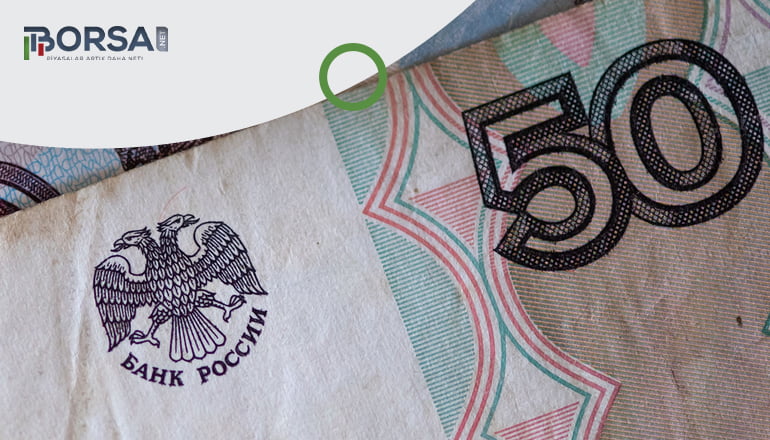 Rus Rublesi Dolar karşısında sekiz ayın en düşük seviyesinde